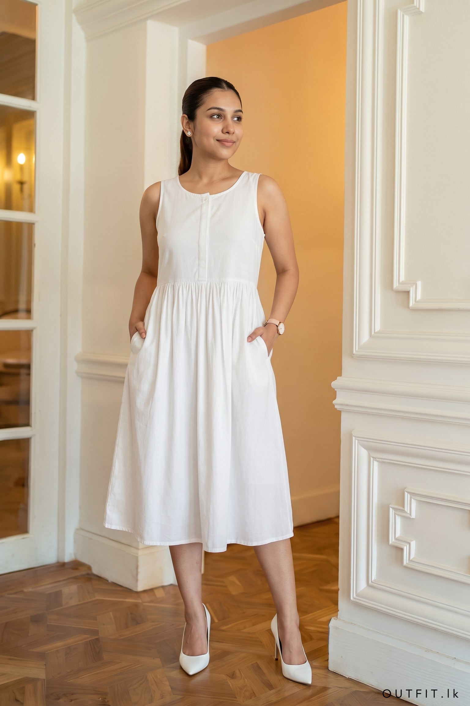 Mock Placket Sleeveless Dress